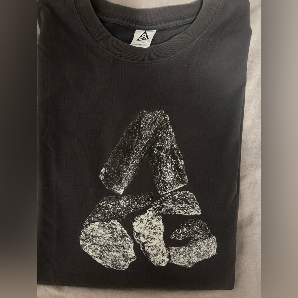 Nike ACG Dark Grey Tee with White Textured Rock Logo